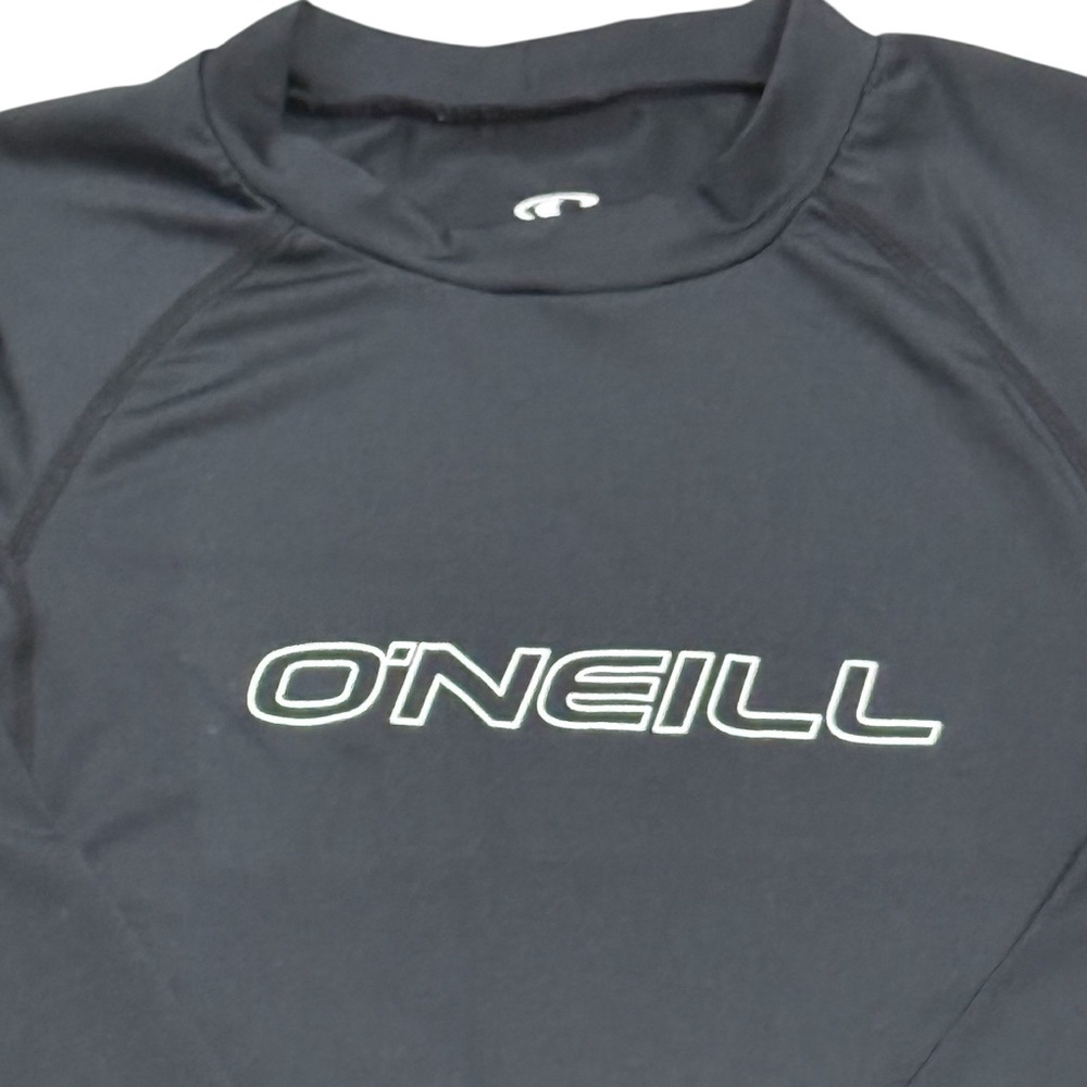 O'Neill Performance Long Sleeve SPF 50
Sun and Water Shirt-Size: Medium